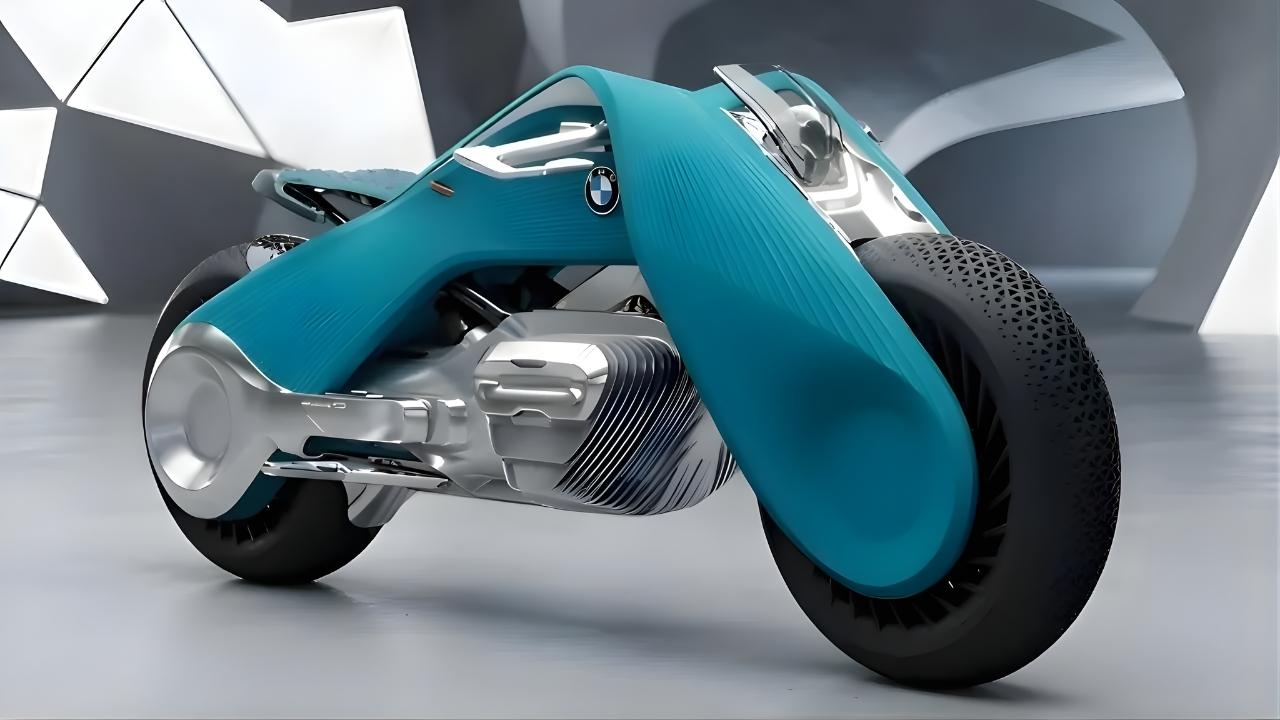 New 2026 BMW Motorcycle Unveiled Featuring Powerful Engine, Digital Tech and Premium Features